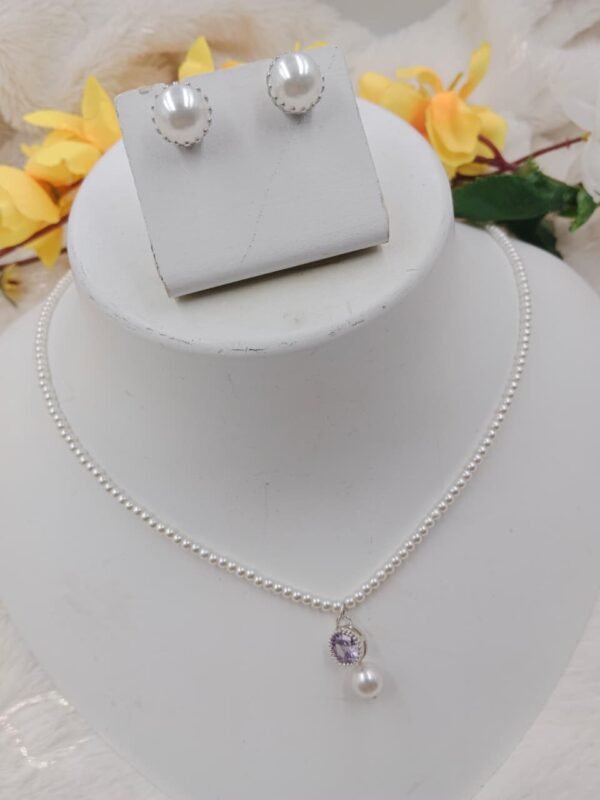 royal grace pearl necklace & stud earrings set
