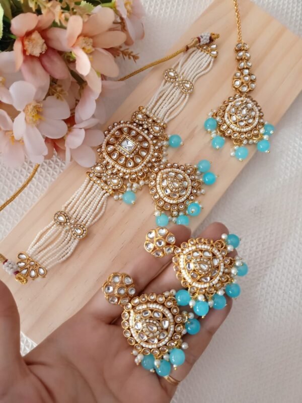 royal kundan & green beaded bridal jewellery set
