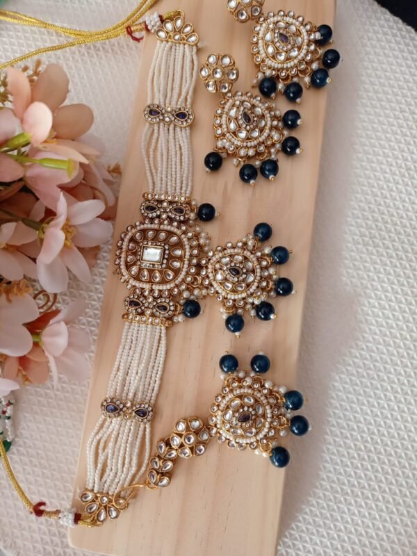 royal kundan & green beaded bridal jewellery set